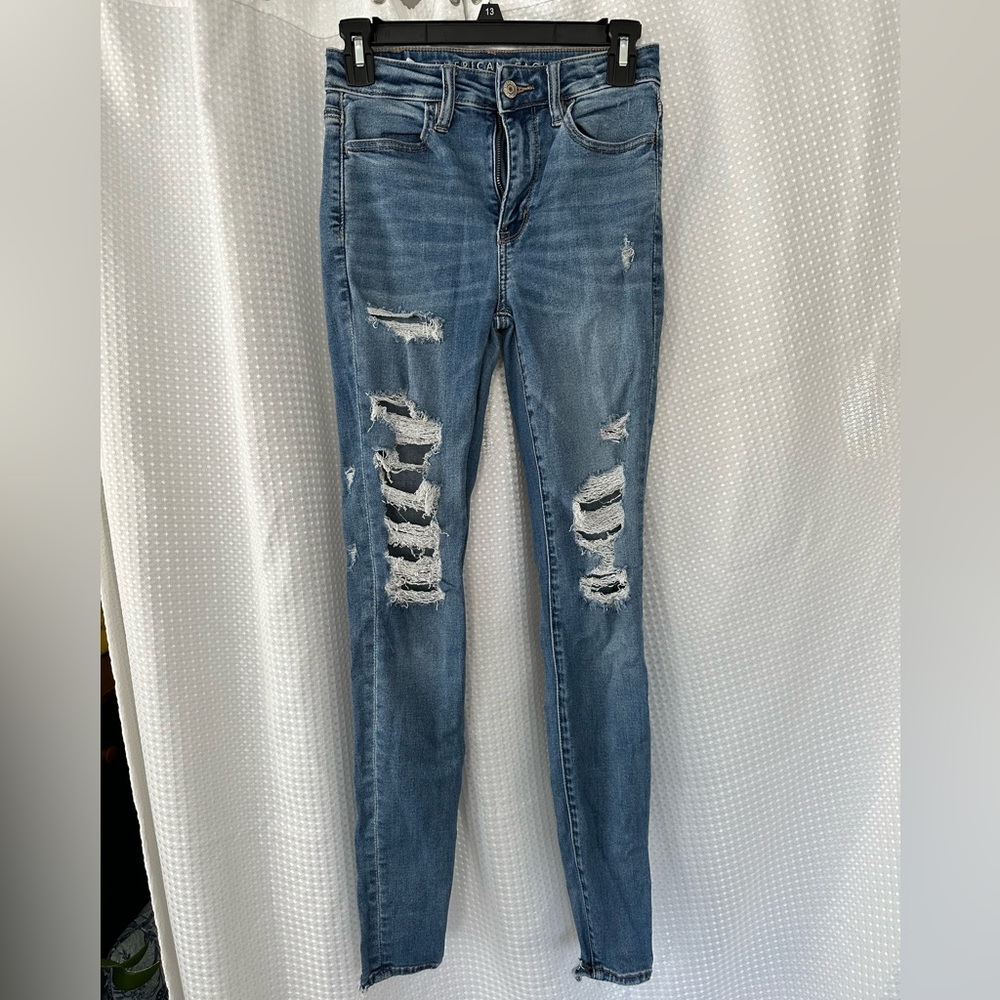 Women’s American Eagle jeans